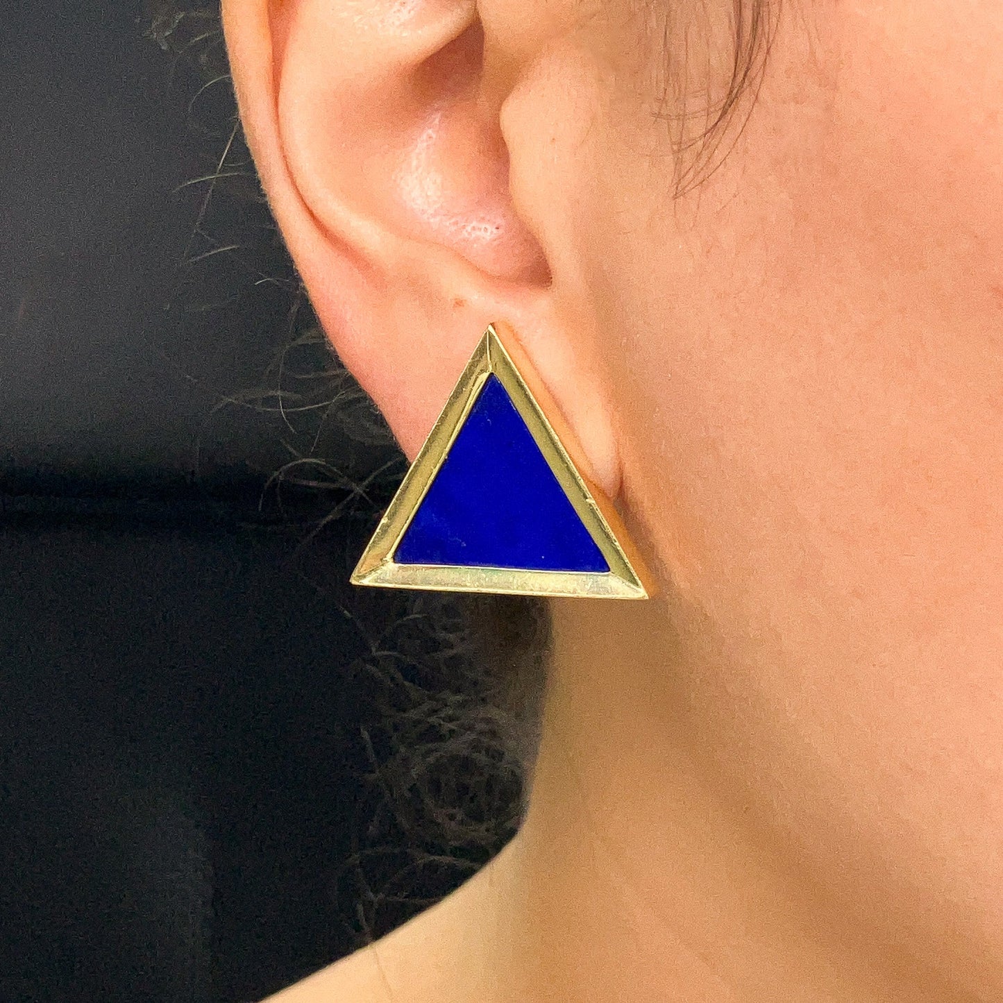 Vintage Lapis Lazuli Triangle Earclips by Mapamenos Natepas, 18k º - Forever Rox