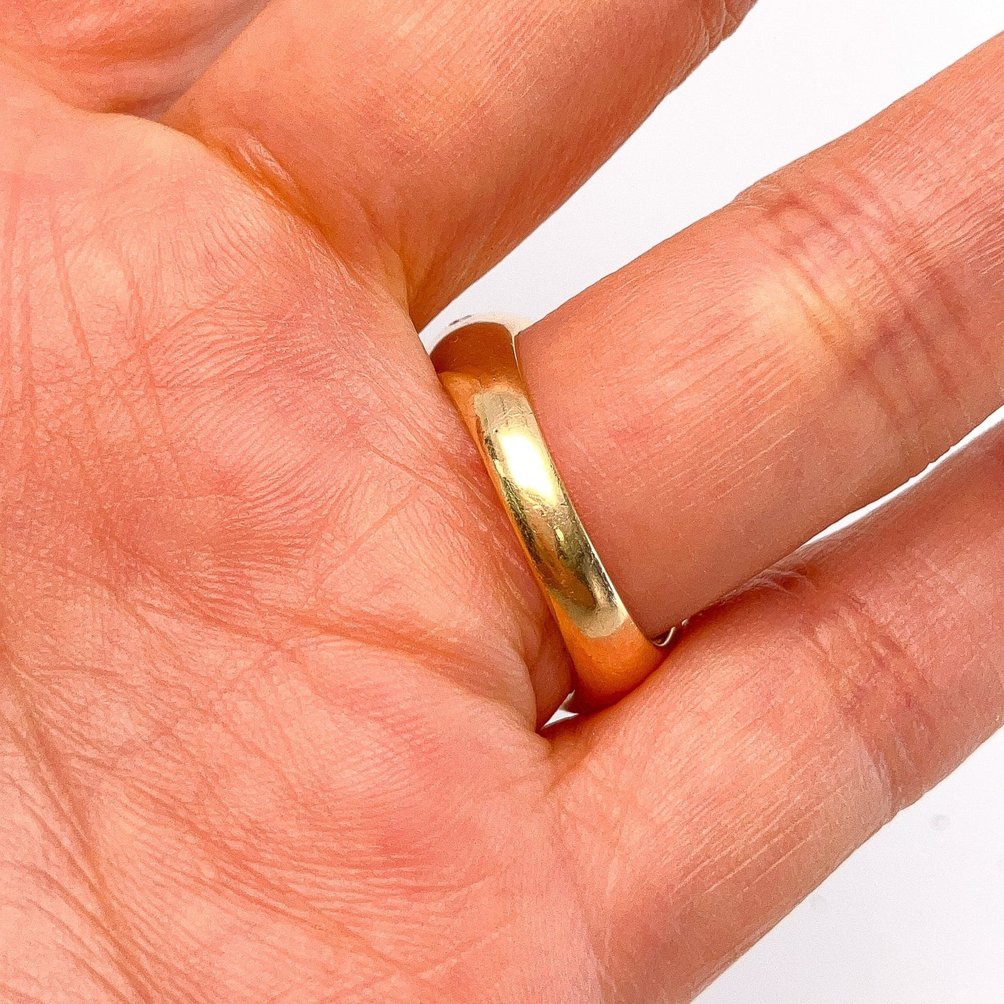 Vintage Pave Diamond Dome Band by Hammerman Brothers, 18k º - Forever Rox