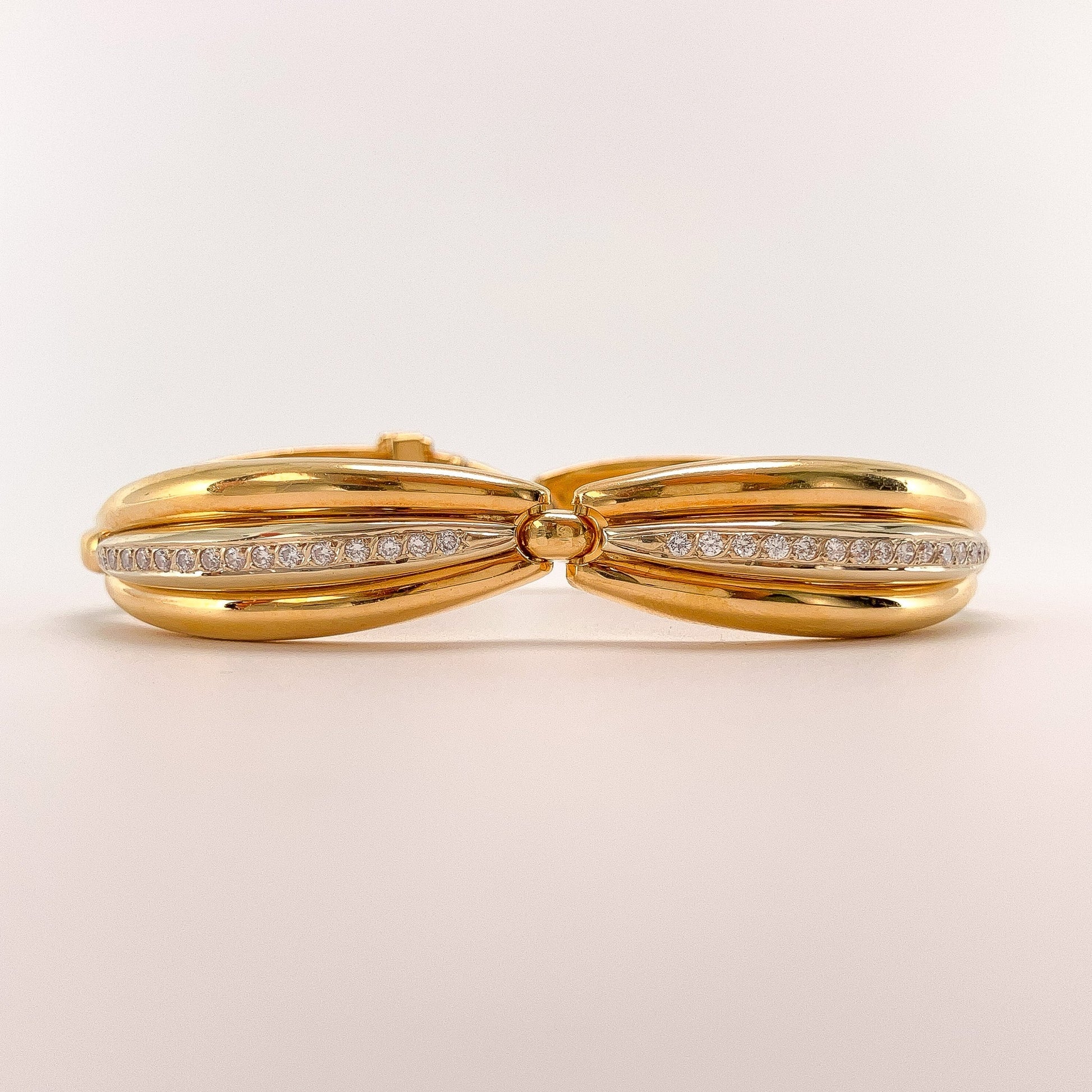 Vintage Scalloped Diamond Bracelet, 18k - Forever Rox